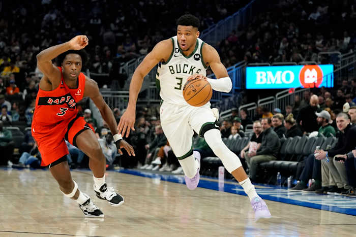 Giannis Antetokounmpo drives to the basket against Toronto Raptors’ O.G. Anunoby